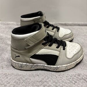 Little boy’s Puma White and Black High-Top Sneakers with Retro Design